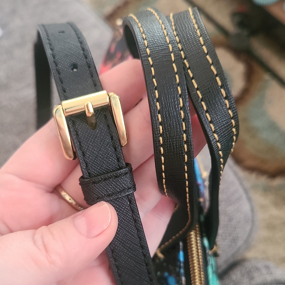 Dooney & Bourke Splash Paint Small Zip Satchel - Picture 12 of 12
